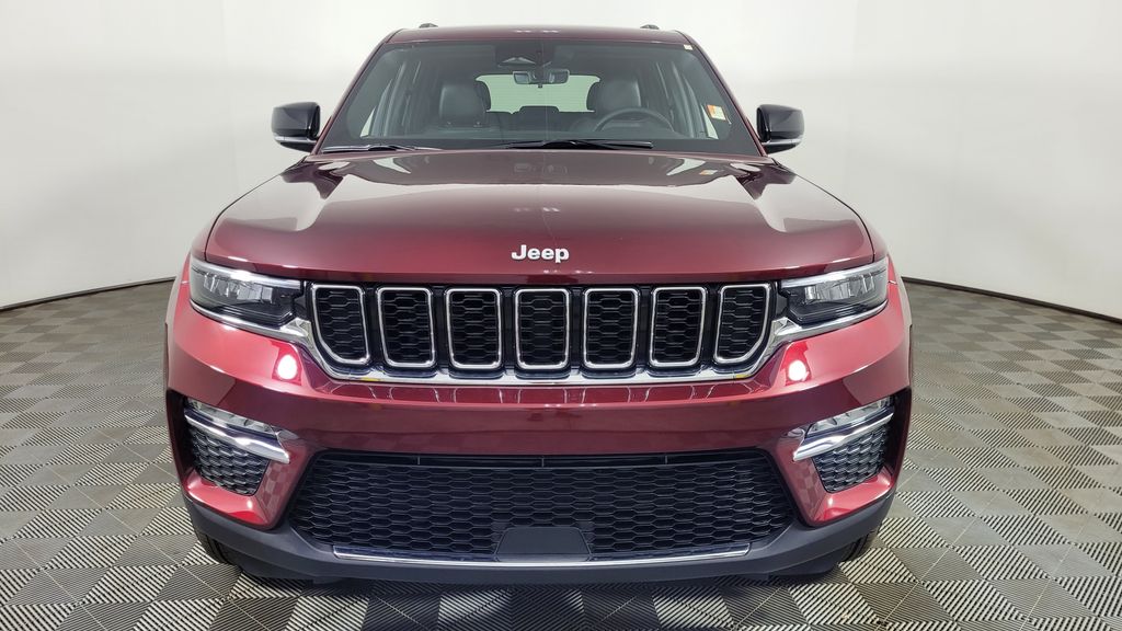 2025 Jeep Grand Cherokee Limited photo 2