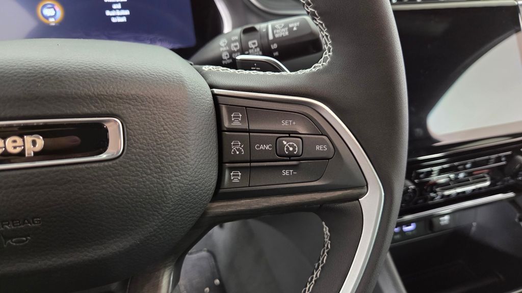2025 Jeep Grand Cherokee Limited - Photo 19