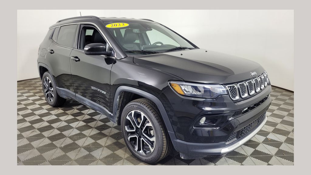2023 Jeep Compass Limited's photo