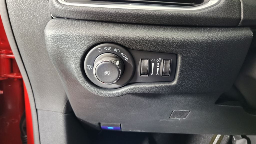 2026 Chrysler Pacifica Limited - Photo 19