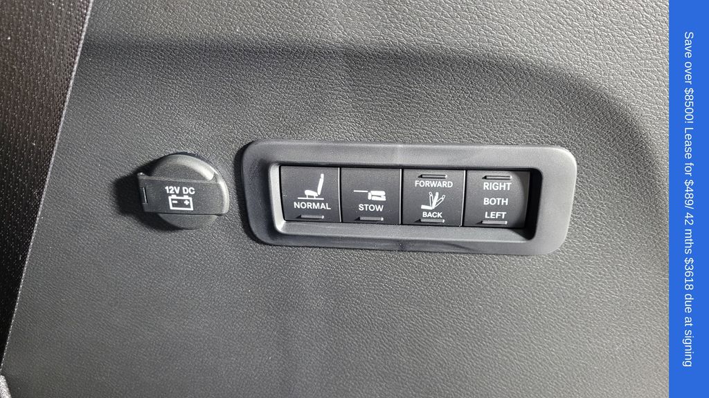 2026 Chrysler Pacifica Pinnacle - Photo 13