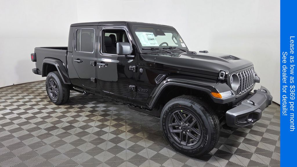 2026 Jeep Gladiator Sport S Auto's photo