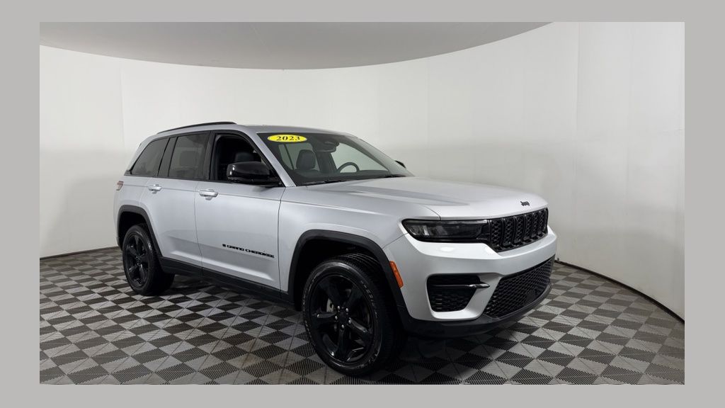 2023 Jeep Grand Cherokee SUV 