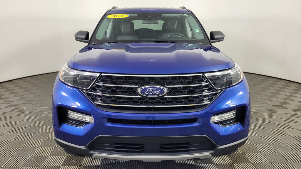 2021 Ford Explorer XLT photo 2