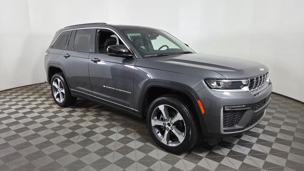 2026 Jeep Grand Cherokee Sport Utility 