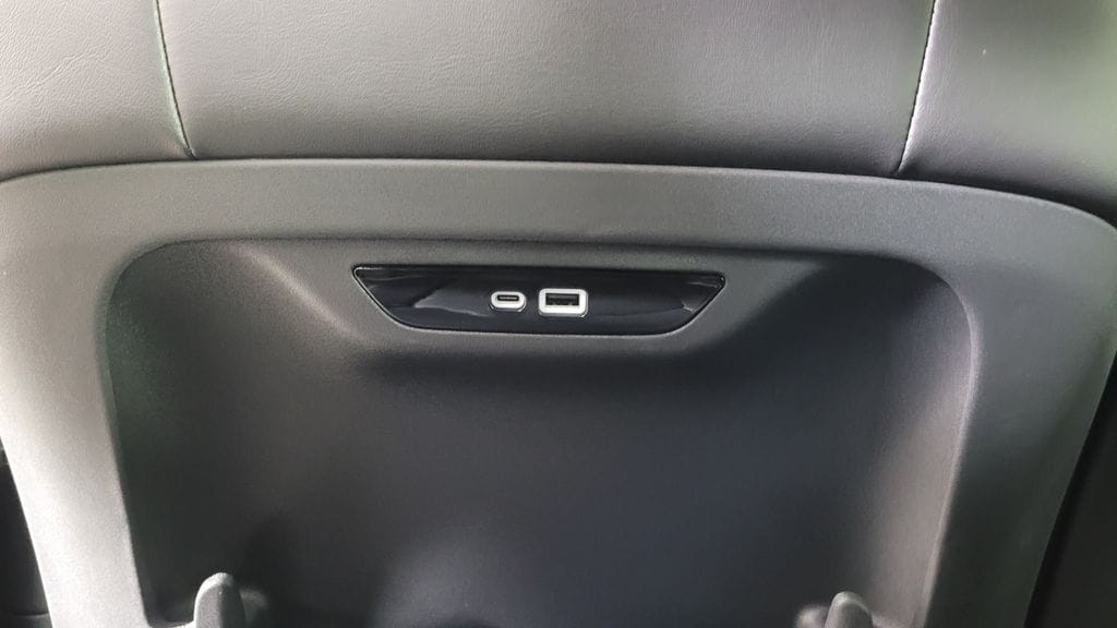2026 Chrysler Pacifica Limited - Photo 30