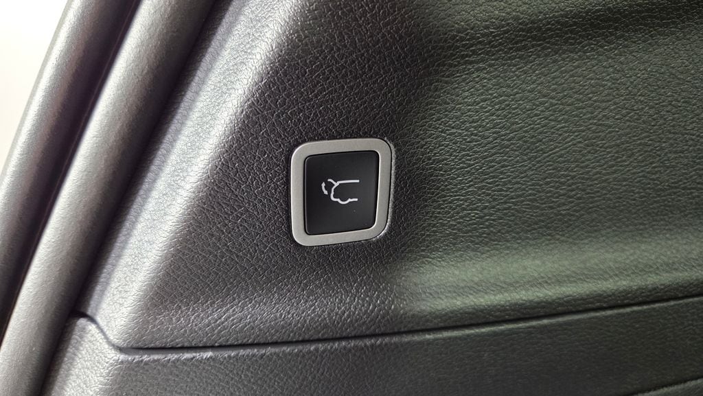 2026 Chrysler Pacifica Select - Photo 11