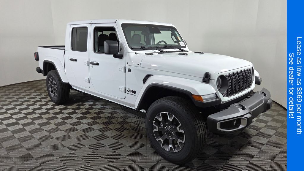 2026 Jeep Gladiator Sahara Auto's photo