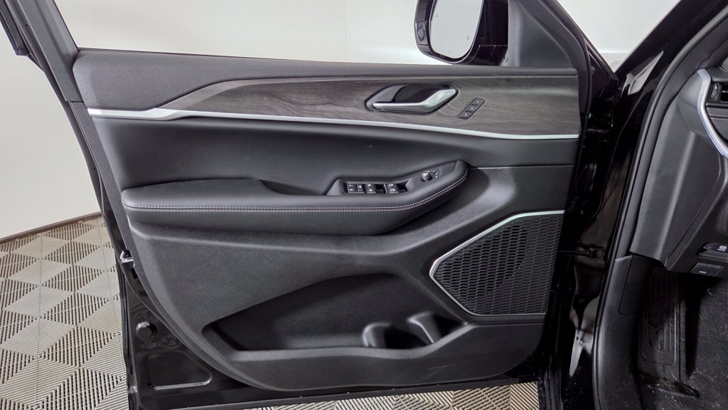 2026 Jeep Grand Cherokee Limited - Photo 13