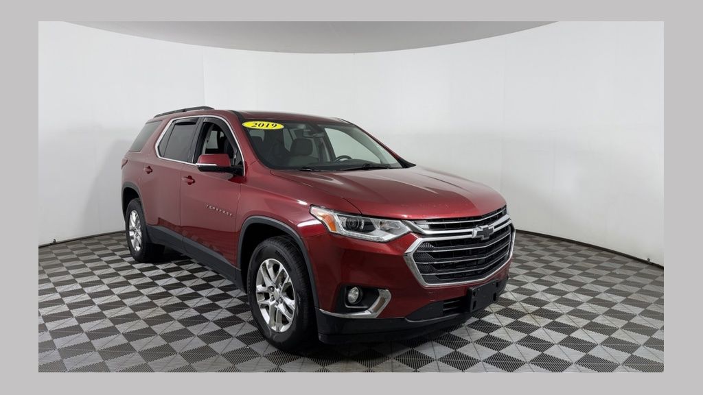 Used 2019 Chevrolet Traverse 1LT with VIN 1GNEVGKW3KJ151727 for sale in Midland, MI