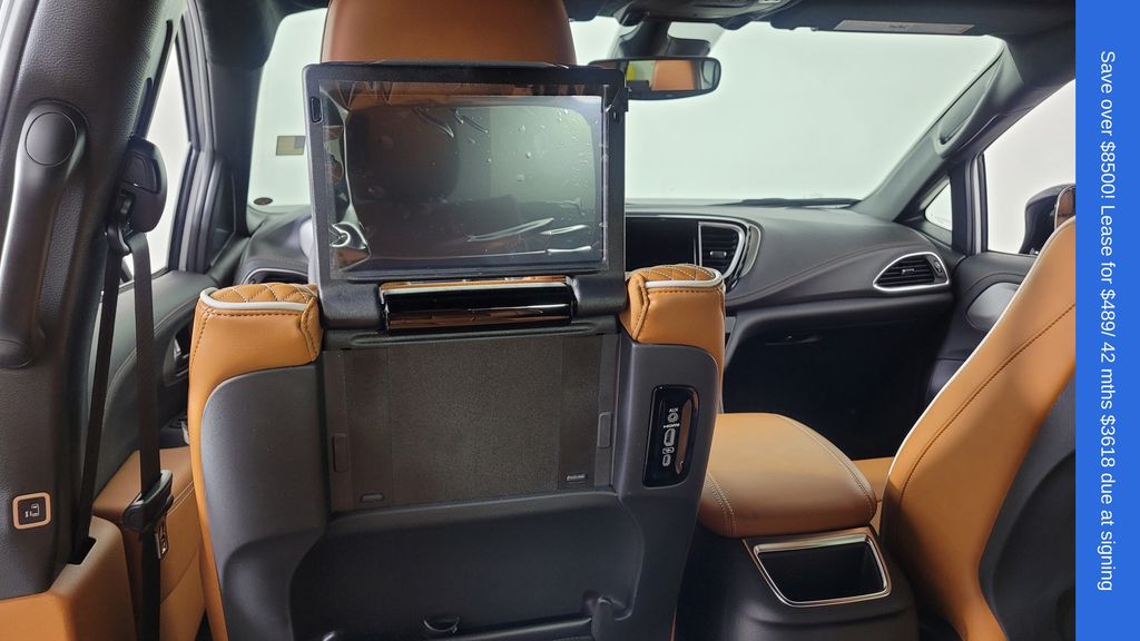 2026 Chrysler Pacifica Pinnacle - Photo 32
