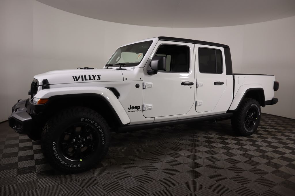 2025 Jeep Gladiator Willys photo 3