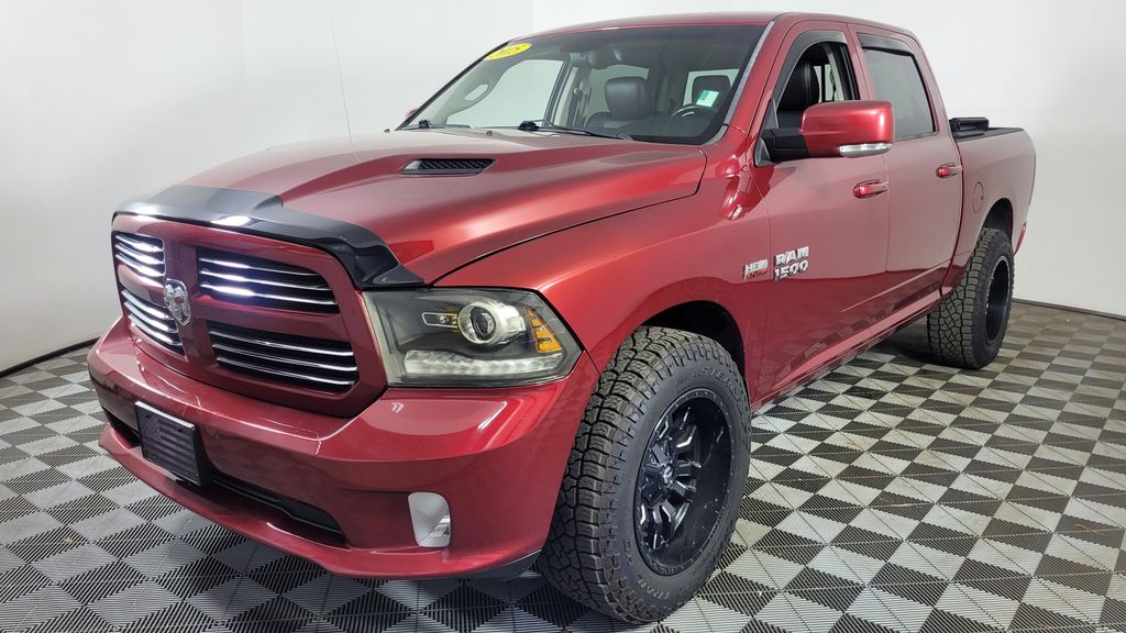 2015 Ram 1500 Sport photo 3