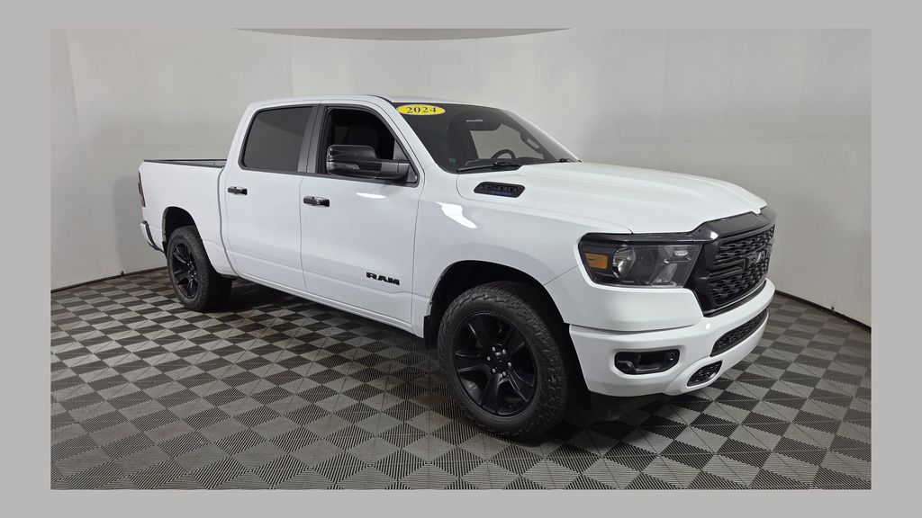 2024 RAM 1500 Big Horn/Lone Star 4x4 Crew Cab 5'7's photo