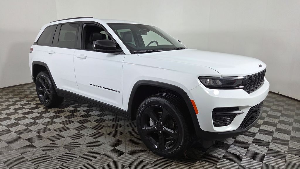 2025 Jeep Grand Cherokee Sport Utility 