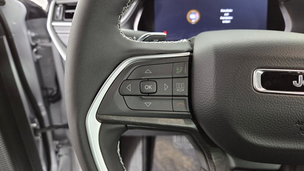 2025 Jeep Grand Cherokee Limited - Photo 18