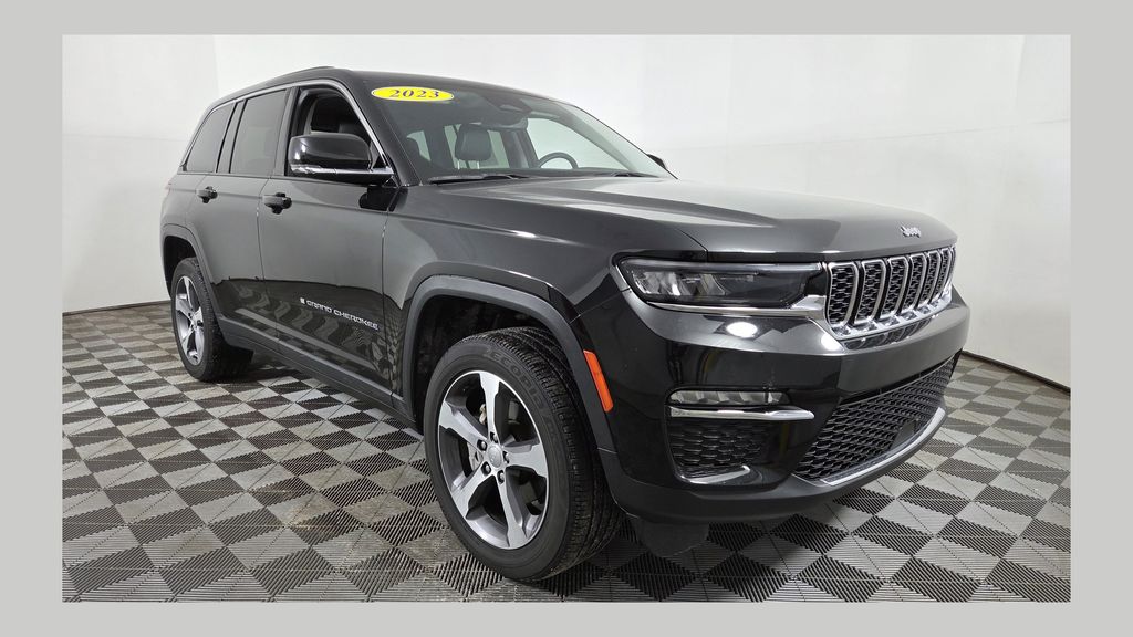 2023 Jeep Grand Cherokee Limited's photo