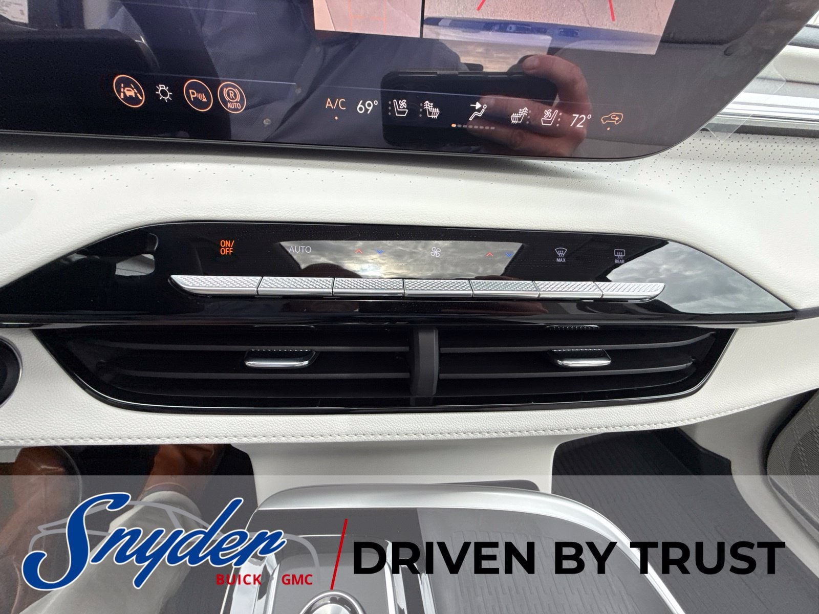 2027 Buick Enclave Avenir - Photo 42