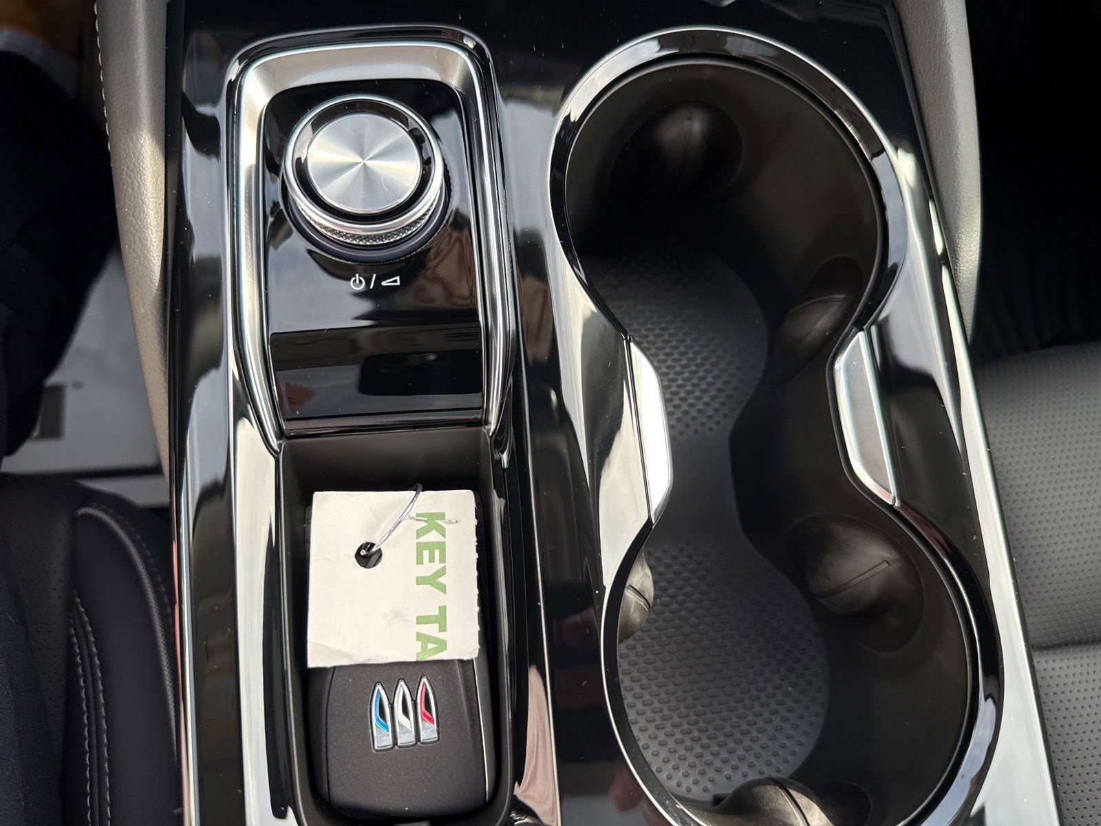 2026 Buick Envision Avenir - Photo 42