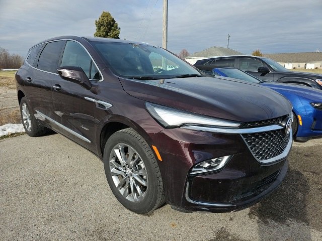 2023 Buick Enclave Avenir's photo