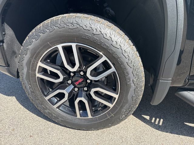 2026 GMC Sierra 1500 AT4 - Photo 10