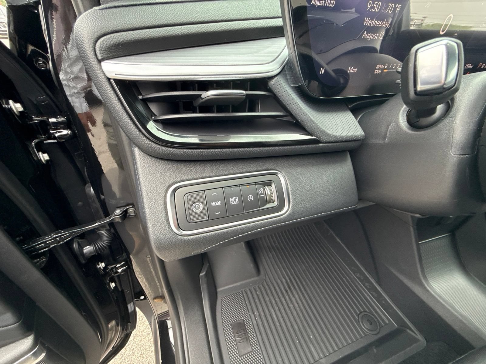 2027 Buick Enclave Preferred - Photo 32