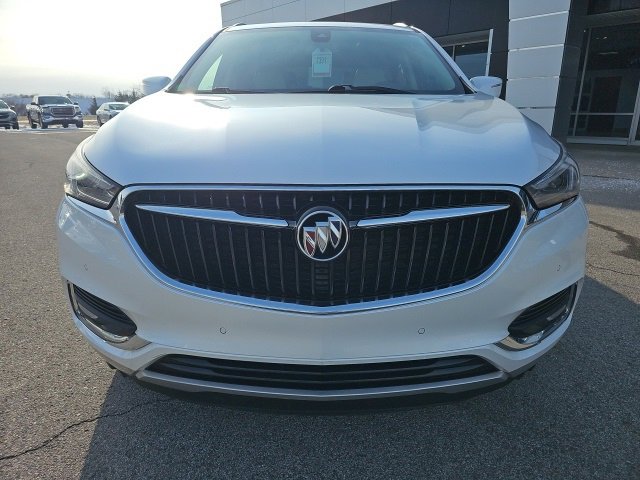 Used 2018 Buick Enclave Premium with VIN 5GAERCKW6JJ146771 for sale in Napoleon, OH