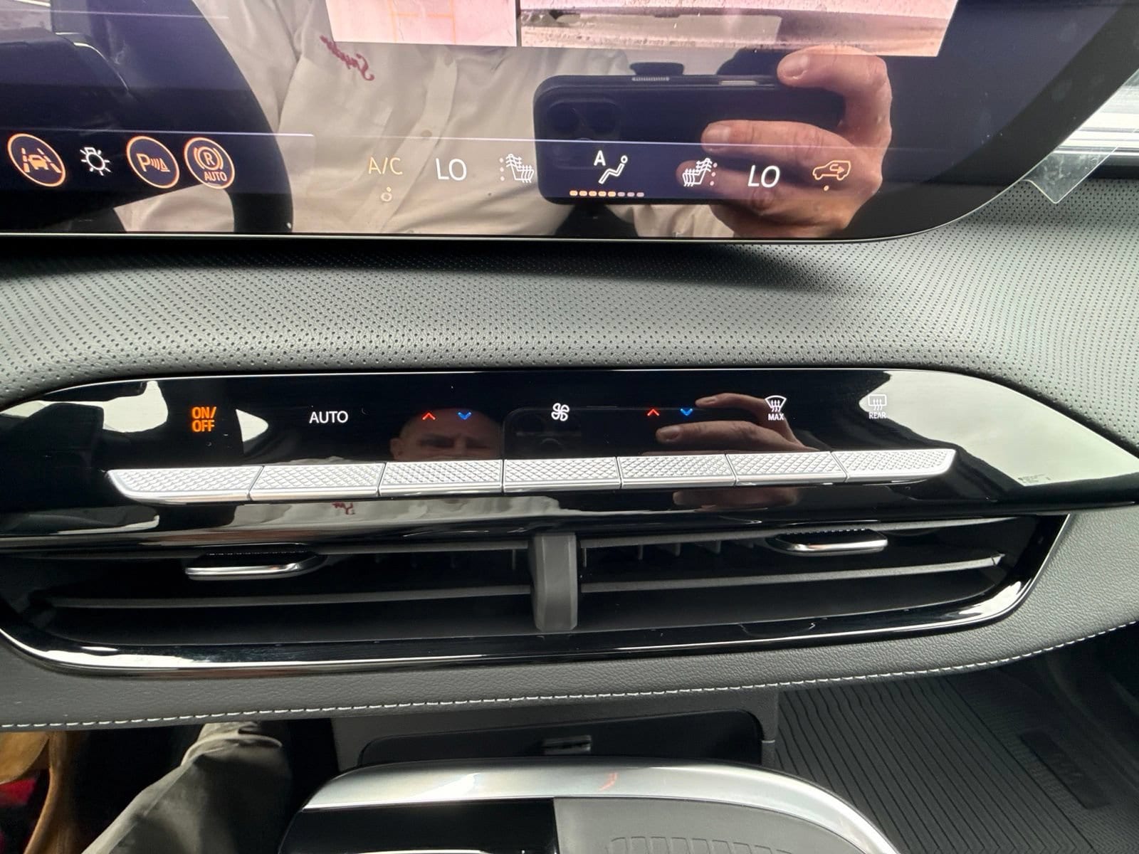2027 Buick Enclave Preferred - Photo 41