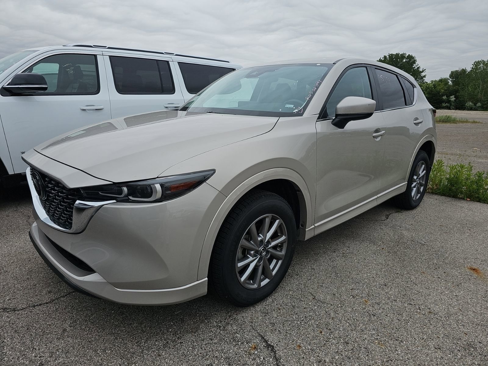 2024 Mazda CX-5 S Select Package Auto AWD's photo