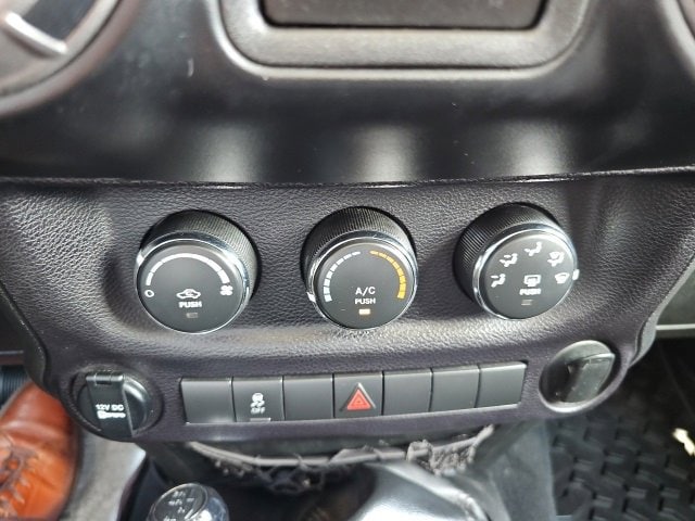 View 16