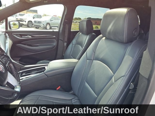 2022 Buick Enclave Essence - Photo 10