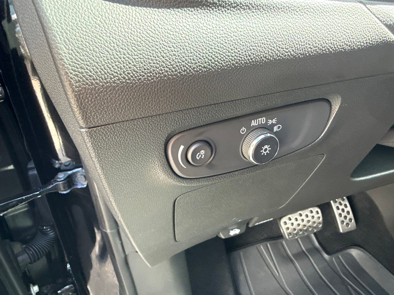2026 Buick Encore GX Sport Touring - Photo 26