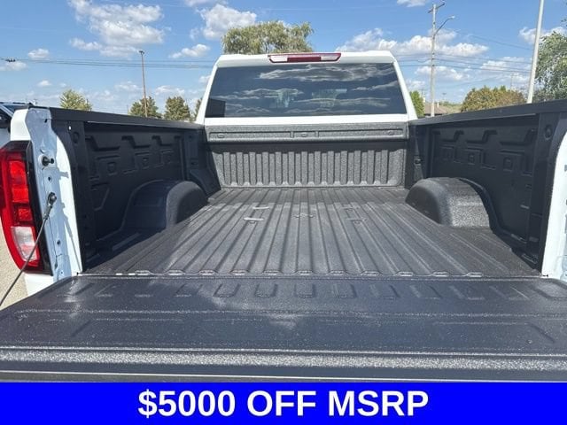 2026 GMC Sierra 2500HD Pro - Photo 17