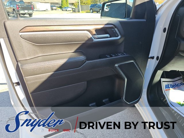 2022 Chevrolet Silverado 1500 LT - Photo 13