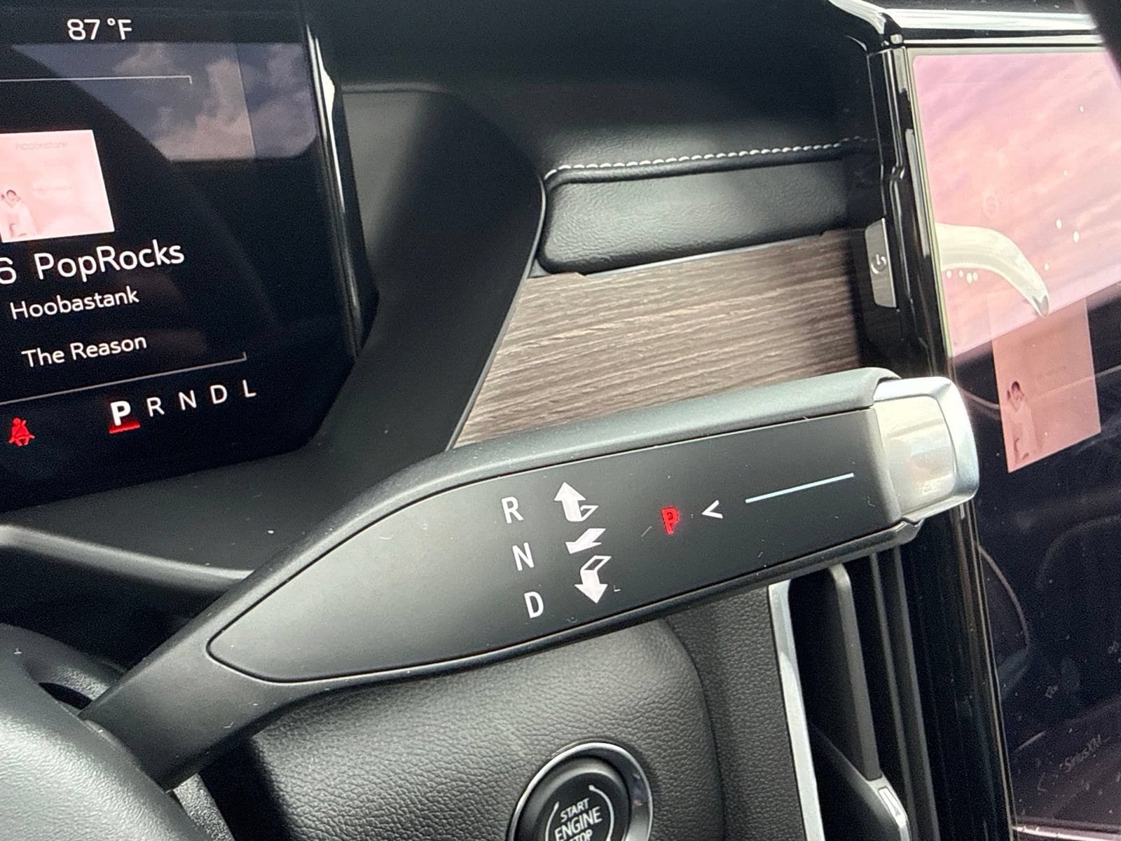 2027 GMC Acadia Denali - Photo 34