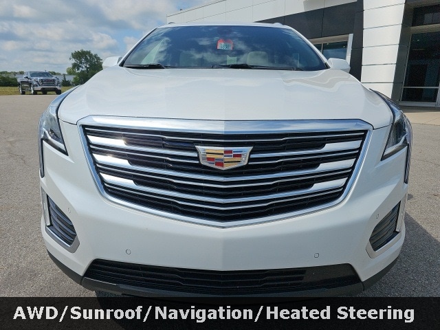 Used 2018 Cadillac XT5 Premium Luxury with VIN 1GYKNFRS5JZ202812 for sale in Napoleon, OH