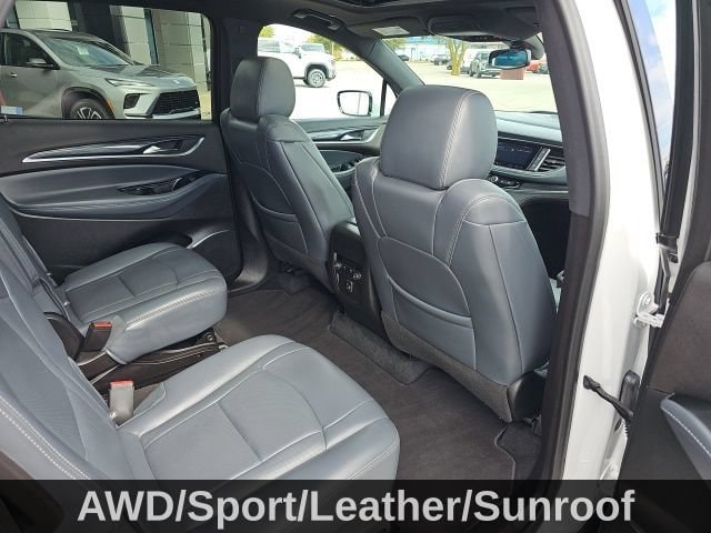 2022 Buick Enclave Essence - Photo 36
