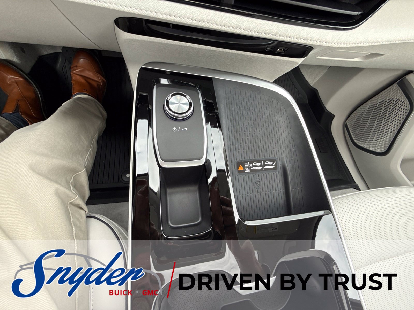 2027 Buick Enclave Avenir - Photo 44