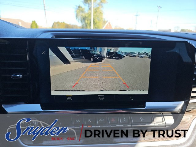 2022 Chevrolet Silverado 1500 LT - Photo 22