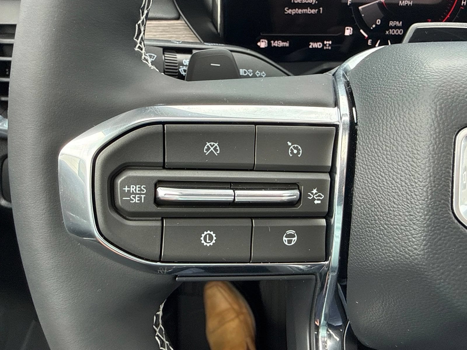 2027 GMC Acadia Denali - Photo 35