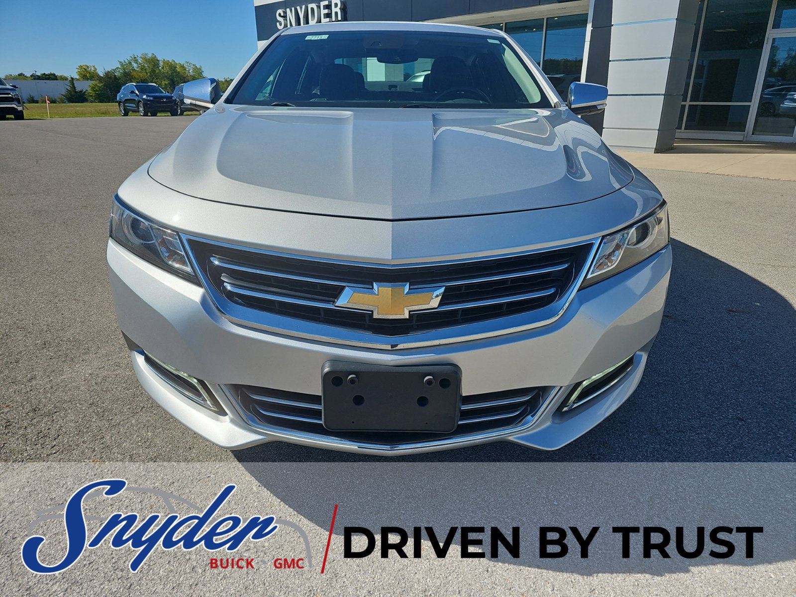 Used 2017 Chevrolet Impala Premier with VIN 1G1145S38HU191676 for sale in Napoleon, OH