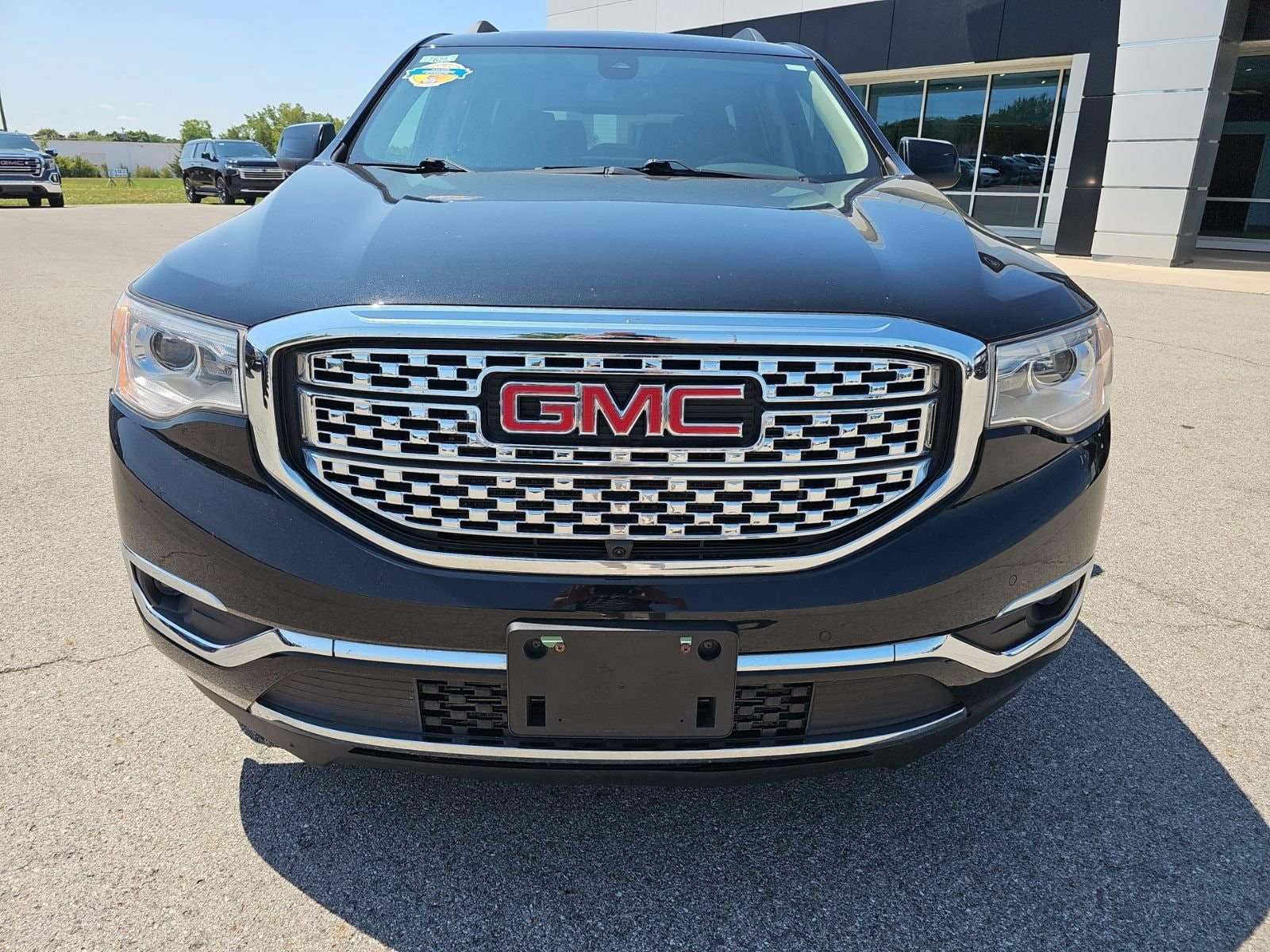 Used 2018 GMC Acadia Denali with VIN 1GKKNXLS8JZ162458 for sale in Napoleon, OH