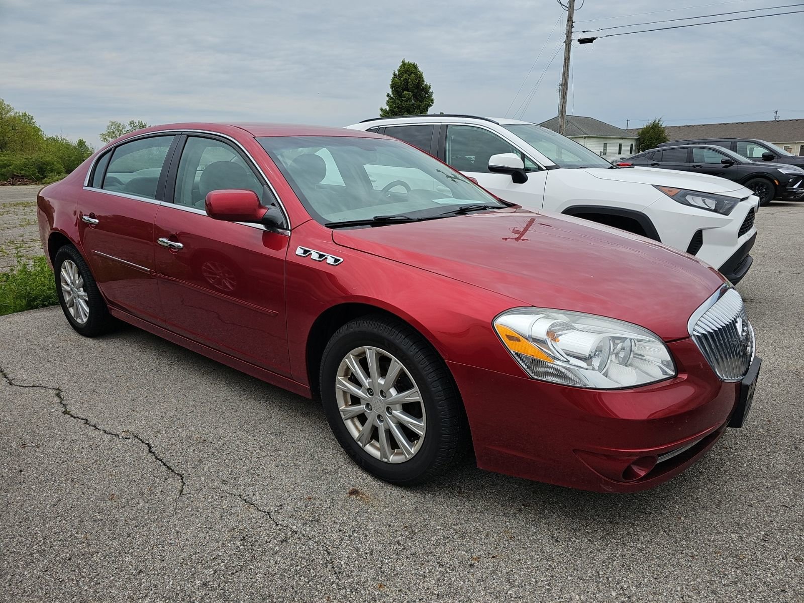 2011 Buick Lucerne CXL's photo