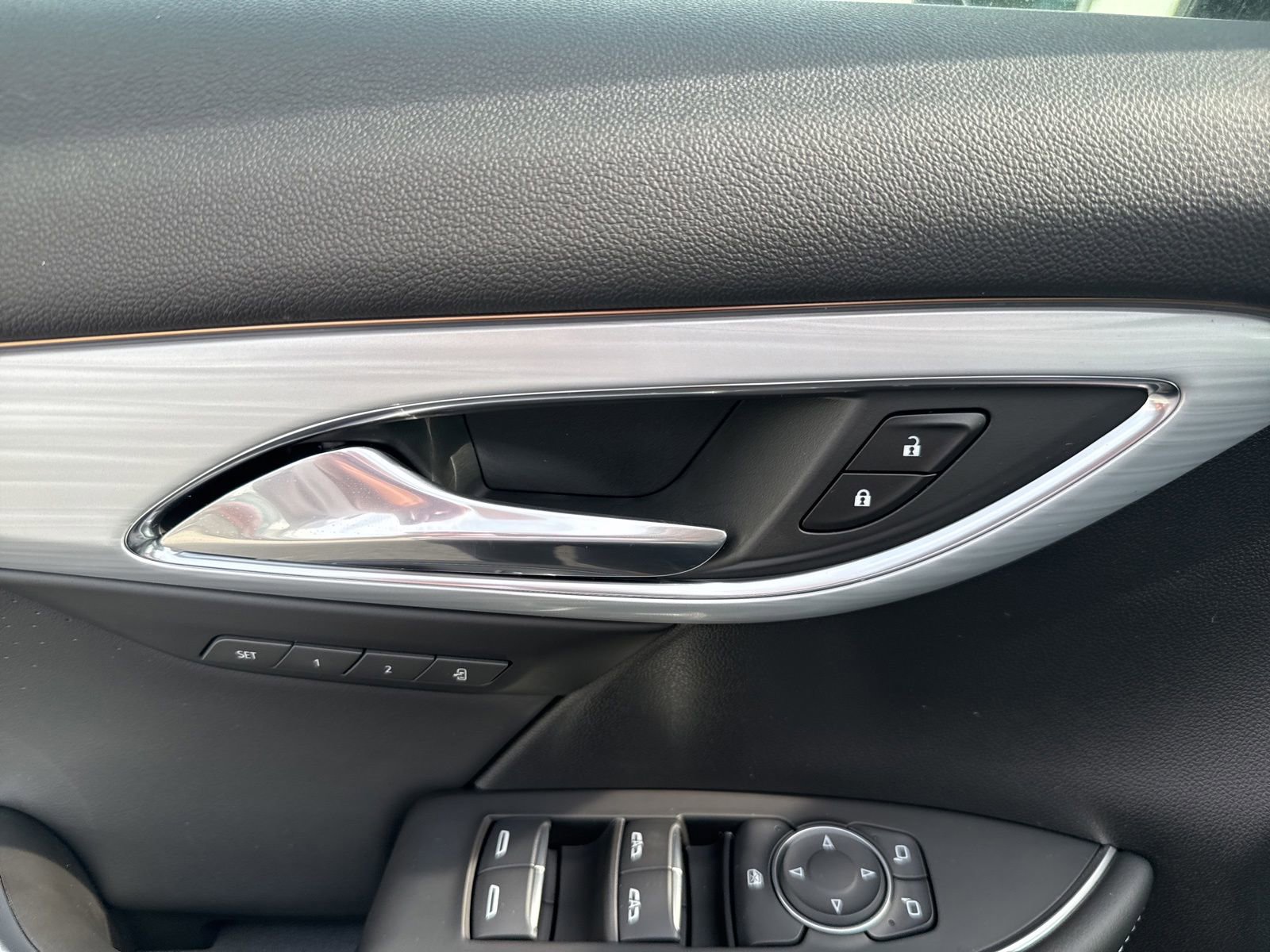 2026 Buick Envision Avenir - Photo 25