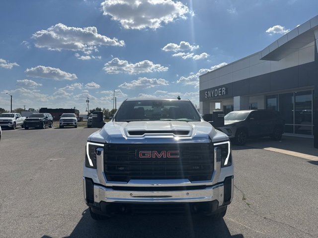 2026 Gmc Sierra 2500 HD Pro photo 3