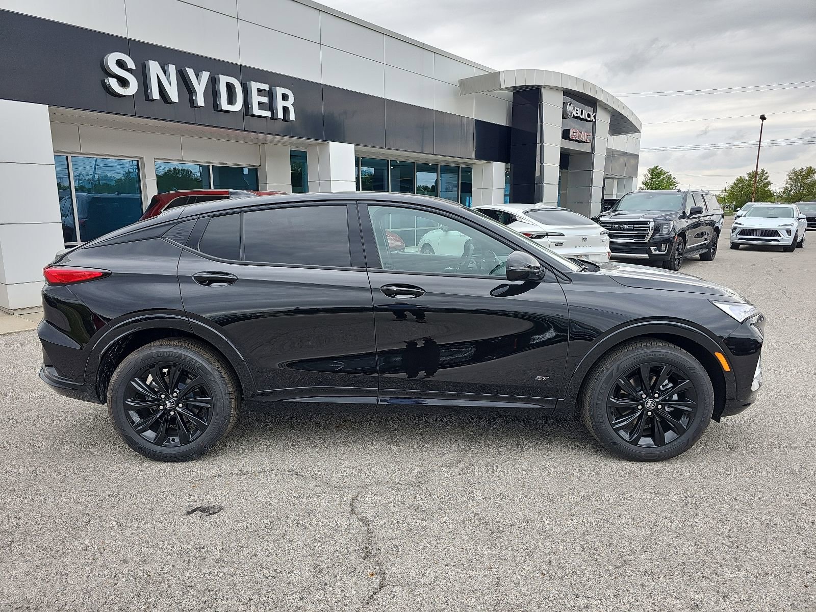 2026 Buick Envista Sport Touring's photo