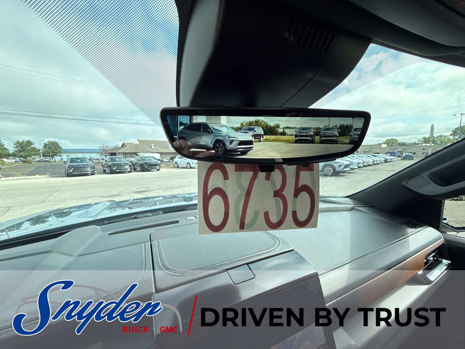 2026 GMC Yukon Denali - Photo 47