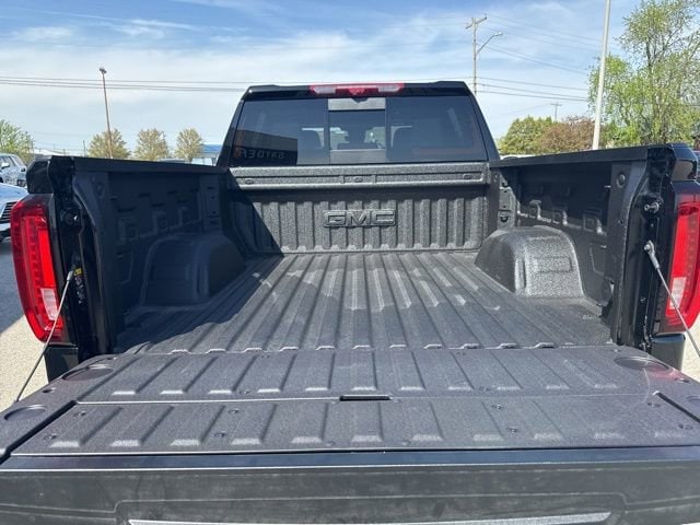 2026 GMC Sierra 1500 AT4 - Photo 14
