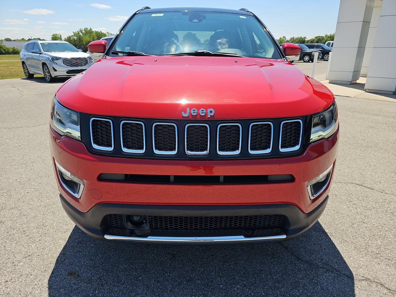 Used 2018 Jeep Compass Limited with VIN 3C4NJDCB4JT329778 for sale in Napoleon, OH