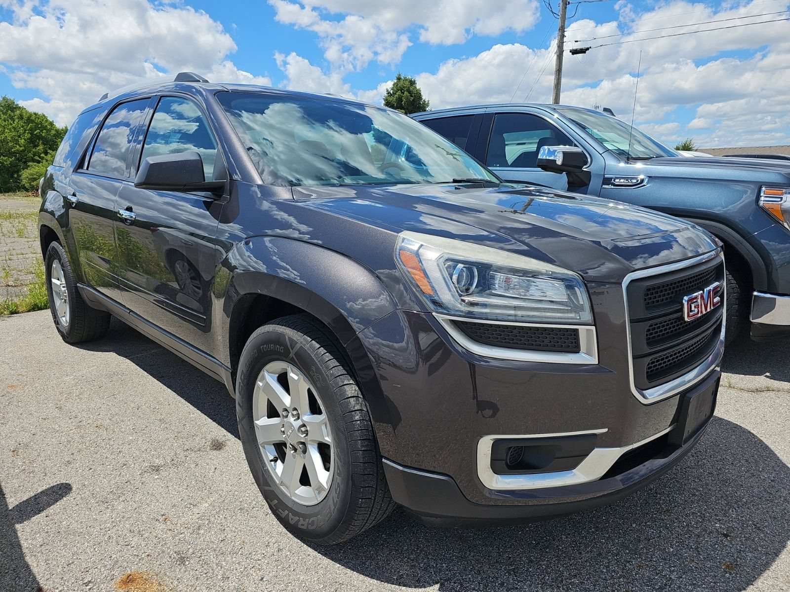 2015 GMC Acadia FWD SLE2's photo